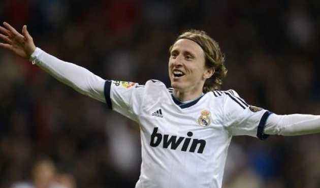 热刺做了一笔好交易：租借拜仁后腰帕利尼亚