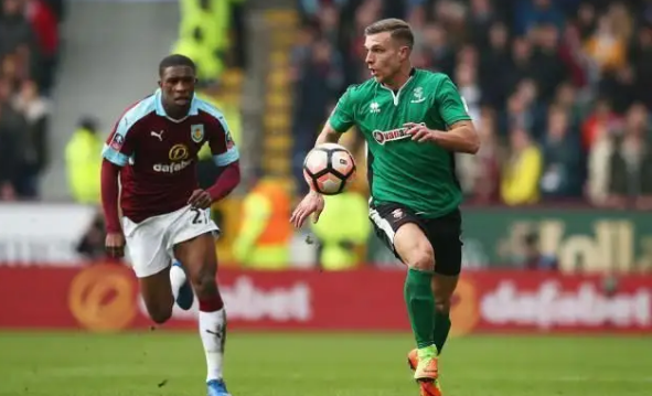 370万+用户见证KZ战队夺冠，2025快手CFM冠军杯点燃江城