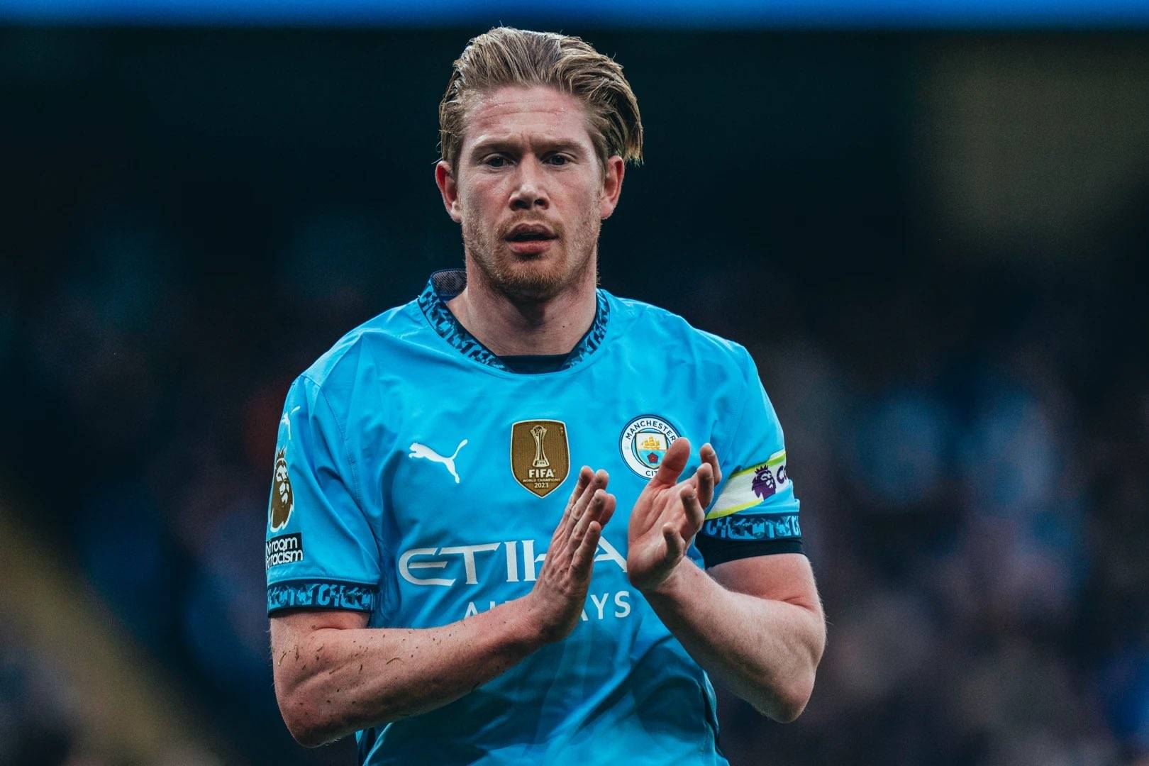 半场：米兰0-1都灵，迈尼昂解围失误致佳夫乌龙，普利希奇失点